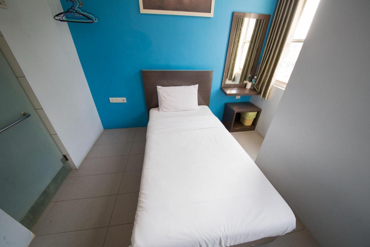 Golden Pearl Hotel Near Universiti Tun Hussein Onn Malaysia Uthm Batu Pahat Ngoại thất bức ảnh