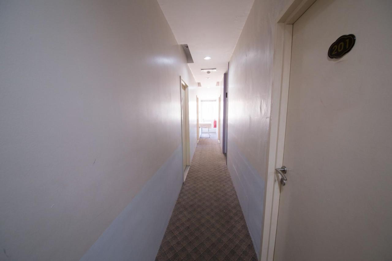 Golden Pearl Hotel Near Universiti Tun Hussein Onn Malaysia Uthm Batu Pahat Ngoại thất bức ảnh