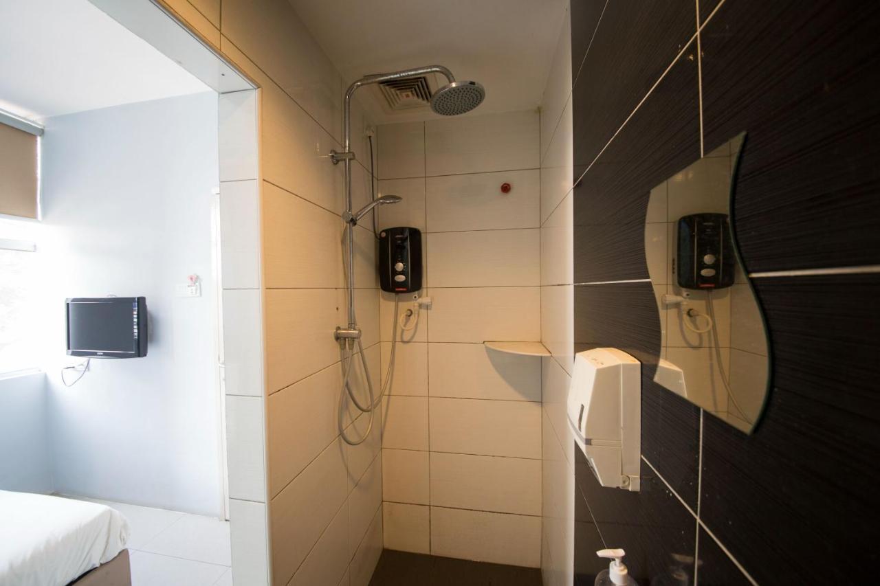 Golden Pearl Hotel Near Universiti Tun Hussein Onn Malaysia Uthm Batu Pahat Ngoại thất bức ảnh