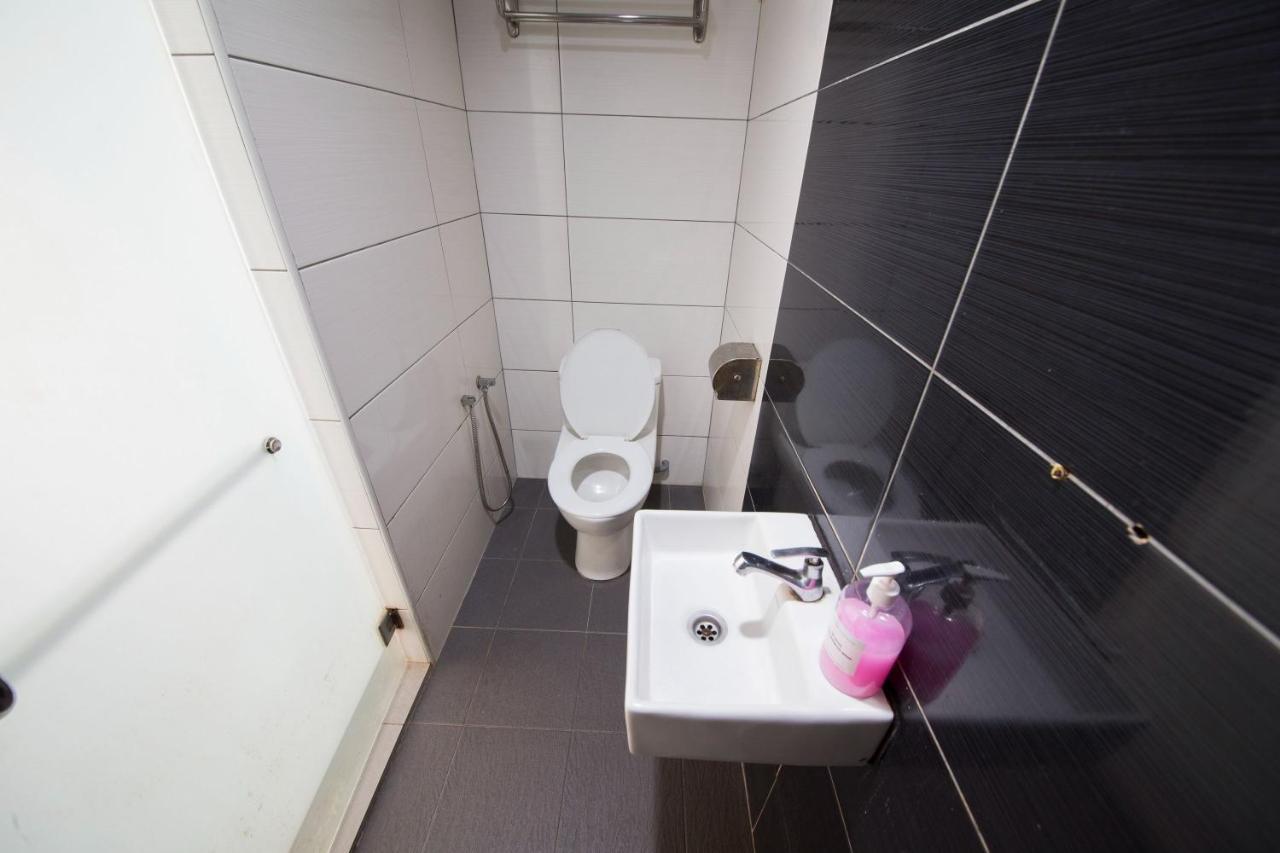 Golden Pearl Hotel Near Universiti Tun Hussein Onn Malaysia Uthm Batu Pahat Ngoại thất bức ảnh